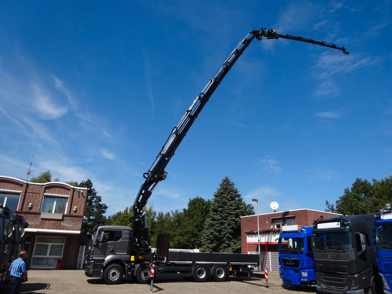 MAN 35.510 P+ 955 Effer jib Seilwind(100t Meterkran MAN 35.510 P+ 955 Effer jib Seilwind(100t Meterkran - Kraanwagen, Vrachtwagen met open laadbak: afbeelding 3 MAN 35.510 P+ 955 Effer jib Seilwind(100t Meterkran MAN 35.510 P+ 955 Effer jib Seilwind(100t Meterkran - Kraanwagen, Vrachtwagen met open laadbak: afbeelding 3