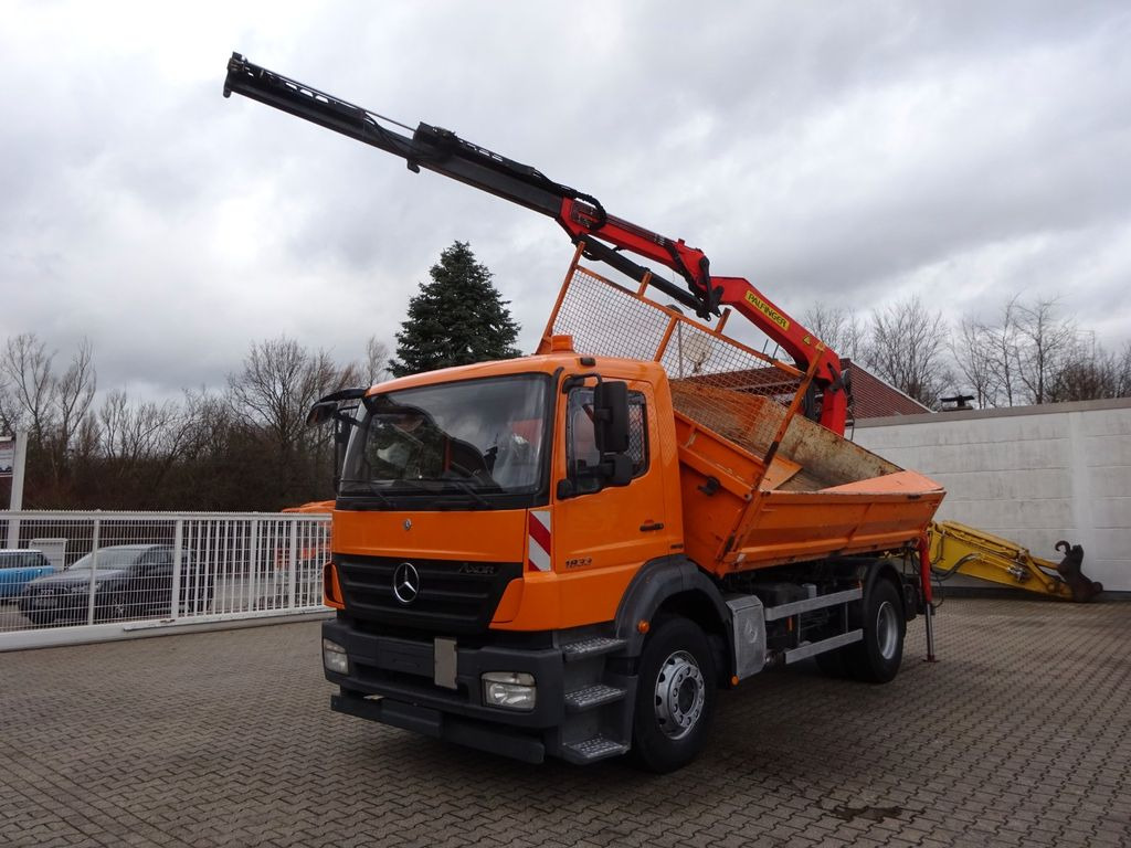 Mercedes-Benz 1833 Axor Kipper mit Kran Wechselsytem - Kipper vrachtwagen, Kraanwagen: afbeelding 2 Mercedes-Benz 1833 Axor Kipper mit Kran Wechselsytem - Kipper vrachtwagen, Kraanwagen: afbeelding 2