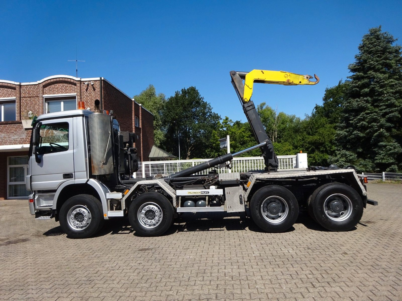 Mercedes-Benz 3244 Actros PALFINGER Abroller 8x4 - Haakarmsysteem vrachtwagen: afbeelding 5 Mercedes-Benz 3244 Actros PALFINGER Abroller 8x4 - Haakarmsysteem vrachtwagen: afbeelding 5