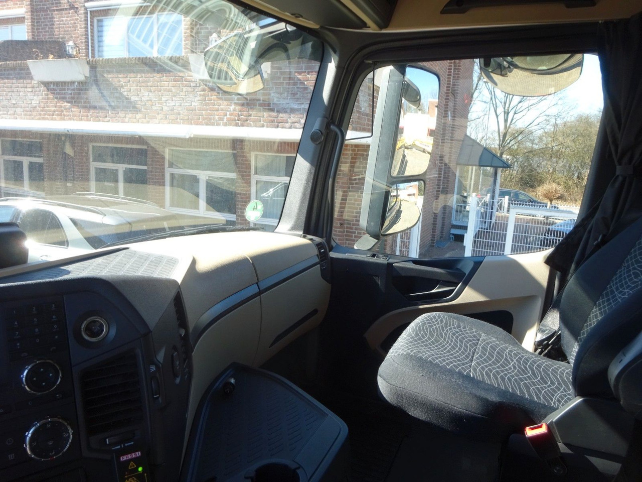 Nieuw Kraanwagen, Vrachtwagen met open laadbak Mercedes-Benz 3453 Plattform + Fassi F820 Kran 8x2 Mercedes-Benz 3453 FASSI F820 Kran 8x Hydr. Ausschub: afbeelding 20 Nieuw Kraanwagen, Vrachtwagen met open laadbak Mercedes-Benz 3453 Plattform + Fassi F820 Kran 8x2 Mercedes-Benz 3453 FASSI F820 Kran 8x Hydr. Ausschub: afbeelding 20