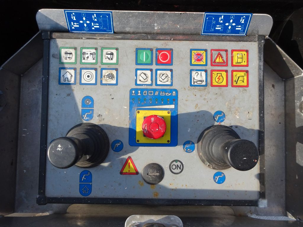 Vrachtwagen hoogwerker, Bestelwagen Nissan CABSTAR 35.13 PALFINGER Steiger P260B 26 Meter Nissan CABSTAR 35.13 PALFINGER Steiger P260B 26 Meter: afbeelding 13