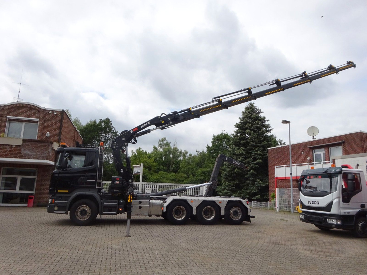 Scania R490 Abroller + HIAB 302E-6 Bj.2021 !Kran TRIDEM Scania R490 Abroller + HIAB 302E-6 Bj.2021 !Kran TRIDEM - Kraanwagen, Haakarmsysteem vrachtwagen: afbeelding 3 Scania R490 Abroller + HIAB 302E-6 Bj.2021 !Kran TRIDEM Scania R490 Abroller + HIAB 302E-6 Bj.2021 !Kran TRIDEM - Kraanwagen, Haakarmsysteem vrachtwagen: afbeelding 3