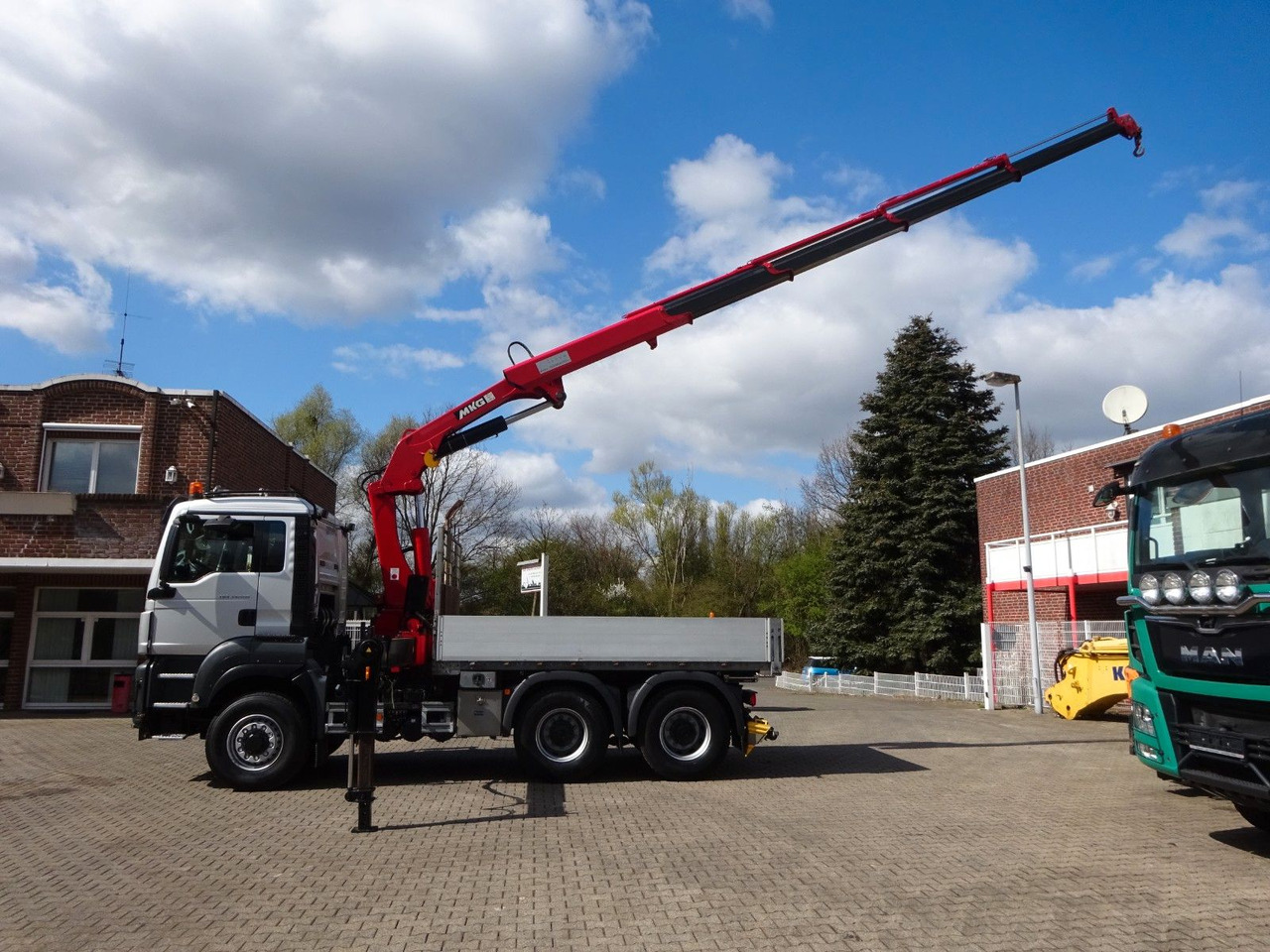 MAN 33.500 TGS + MKG HLK 231 Kran 6x6 Hydrodrive - Trekker: afbeelding 3 MAN 33.500 TGS + MKG HLK 231 Kran 6x6 Hydrodrive - Trekker: afbeelding 3