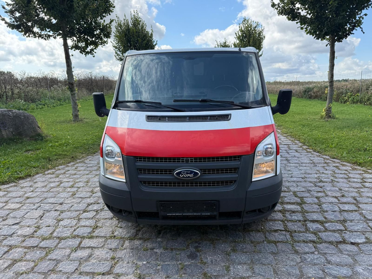 Ford Transit Kombi FT 300 K - Personenvervoer: afbeelding 3 Ford Transit Kombi FT 300 K - Personenvervoer: afbeelding 3