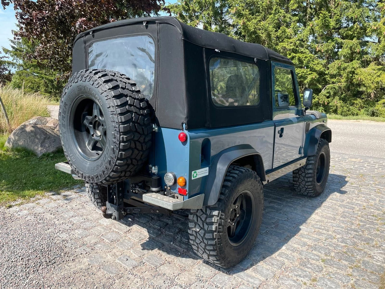 Land Rover LR Defender 90 Soft Top V8 Automatic 60000 brutt Land Rover LR Defender 90 SoftTop V8 Automatic - Pick-up: afbeelding 5 Land Rover LR Defender 90 Soft Top V8 Automatic 60000 brutt Land Rover LR Defender 90 SoftTop V8 Automatic - Pick-up: afbeelding 5