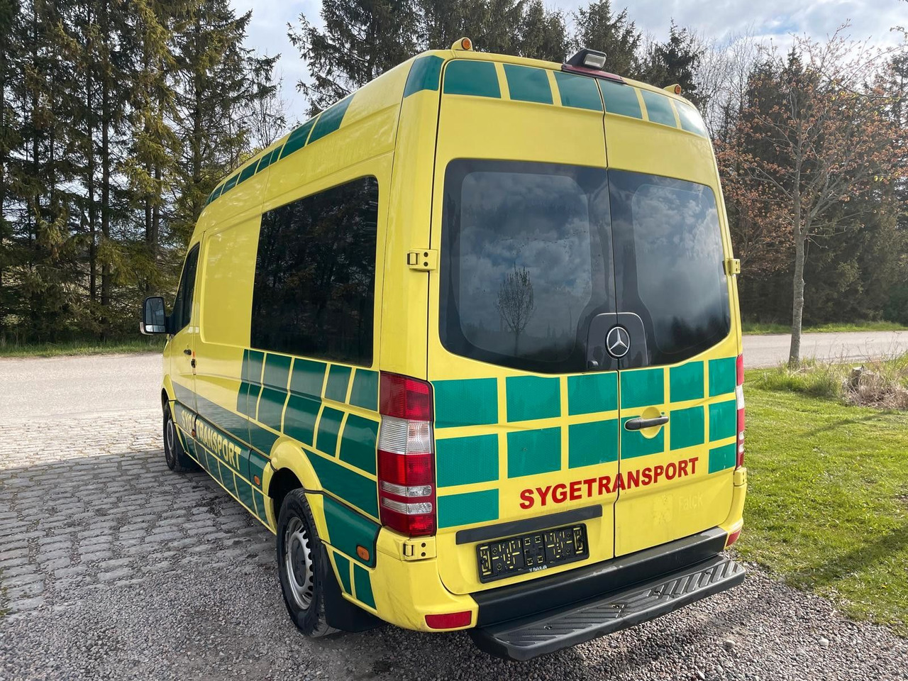 Mercedes-Benz Sprinter II Kasten 316 CDI Ambulance * - Ambulance: afbeelding 4 Mercedes-Benz Sprinter II Kasten 316 CDI Ambulance * - Ambulance: afbeelding 4