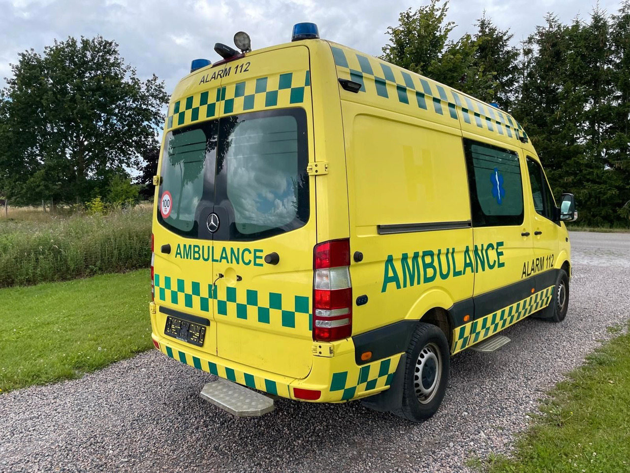 Mercedes-Benz Sprinter II Kasten 316 CDI Aut *Ambul. RESERVED - Ambulance: afbeelding 5 Mercedes-Benz Sprinter II Kasten 316 CDI Aut *Ambul. RESERVED - Ambulance: afbeelding 5