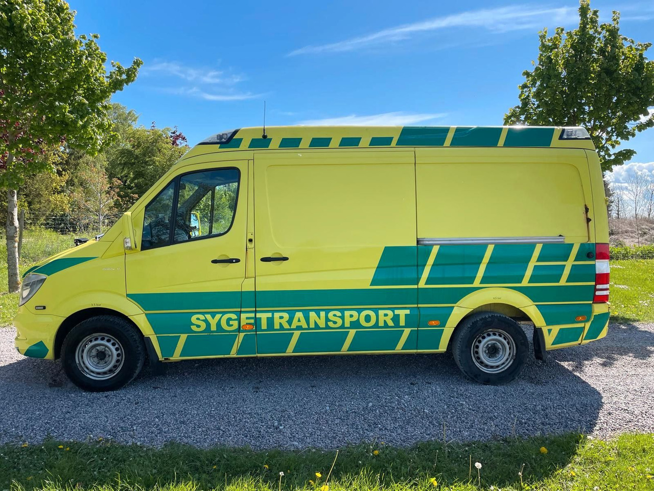 Mercedes-Benz Sprinter II Kasten 316 CDI Aut Ambulance* - Ambulance: afbeelding 2 Mercedes-Benz Sprinter II Kasten 316 CDI Aut Ambulance* - Ambulance: afbeelding 2
