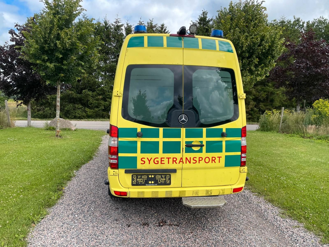 Mercedes-Benz Sprinter Kasten 316 CDI Aut - Ambulance: afbeelding 3 Mercedes-Benz Sprinter Kasten 316 CDI Aut - Ambulance: afbeelding 3