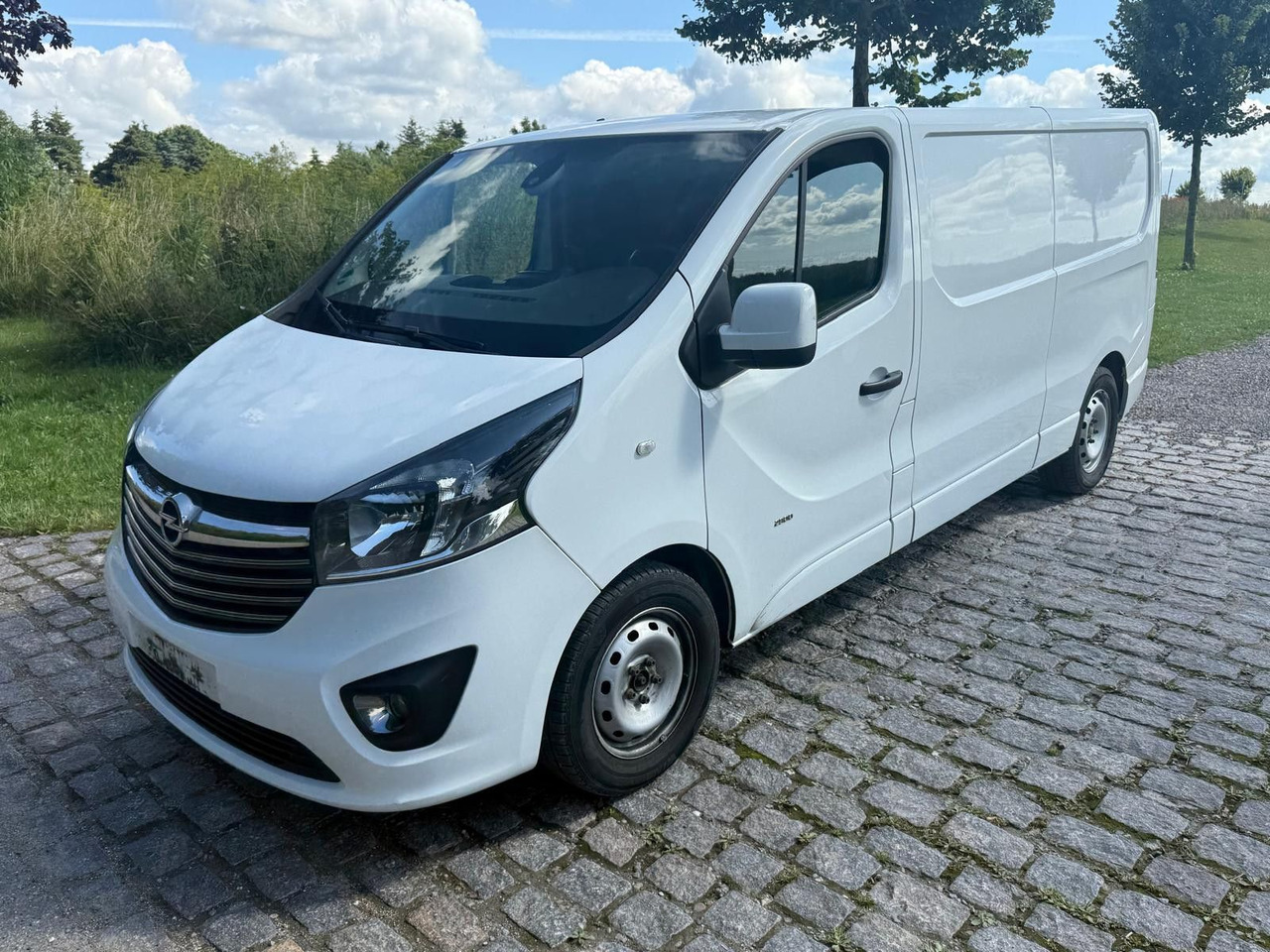 Opel Vivaro 1.6 cdti BiTurbo LANG *6000€ netto - Kleine bestelwagen: afbeelding 1 Opel Vivaro 1.6 cdti BiTurbo LANG *6000€ netto - Kleine bestelwagen: afbeelding 1