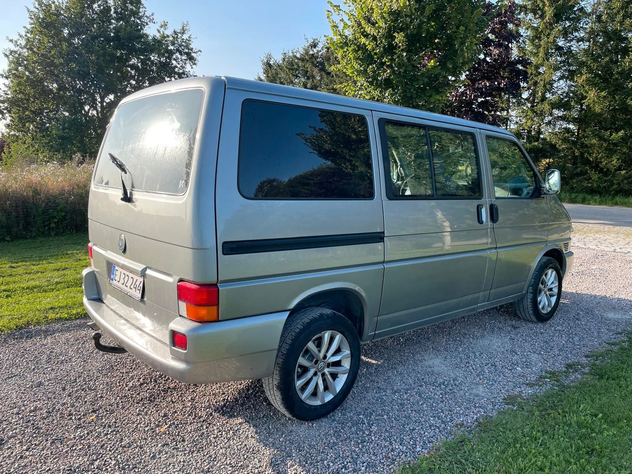 Volkswagen T4 Multivan Bus VR6 *12 000€ - Personenvervoer: afbeelding 5 Volkswagen T4 Multivan Bus VR6 *12 000€ - Personenvervoer: afbeelding 5