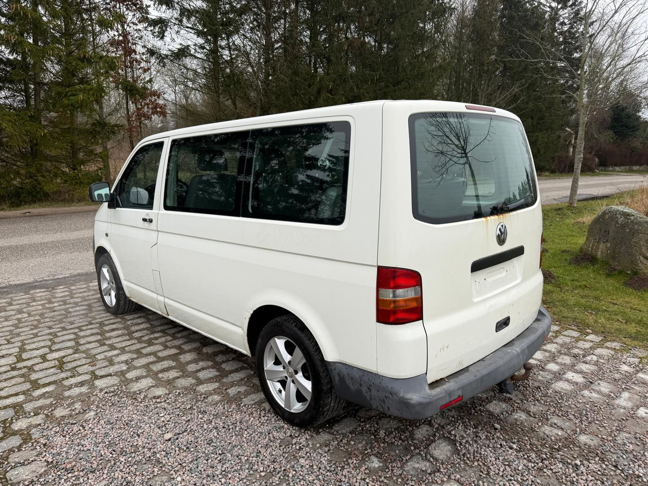 Volkswagen T5 Transporter 1.9 TDI *9 Sitze *RESERVED RO - Personenvervoer: afbeelding 3 Volkswagen T5 Transporter 1.9 TDI *9 Sitze *RESERVED RO - Personenvervoer: afbeelding 3