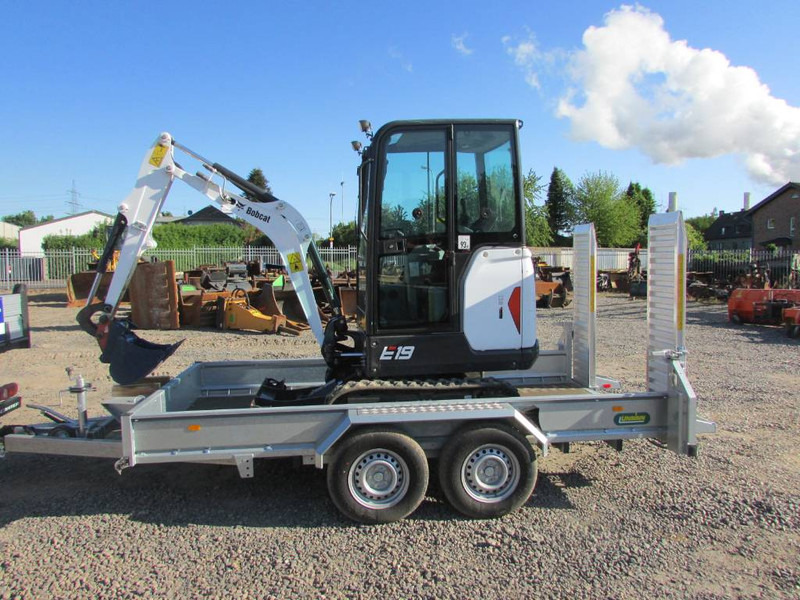 Bobcat E 19 + Anhänger Unsinn 3618-35-14 - Minigraafmachine: afbeelding 1 Bobcat E 19 + Anhänger Unsinn 3618-35-14 - Minigraafmachine: afbeelding 1