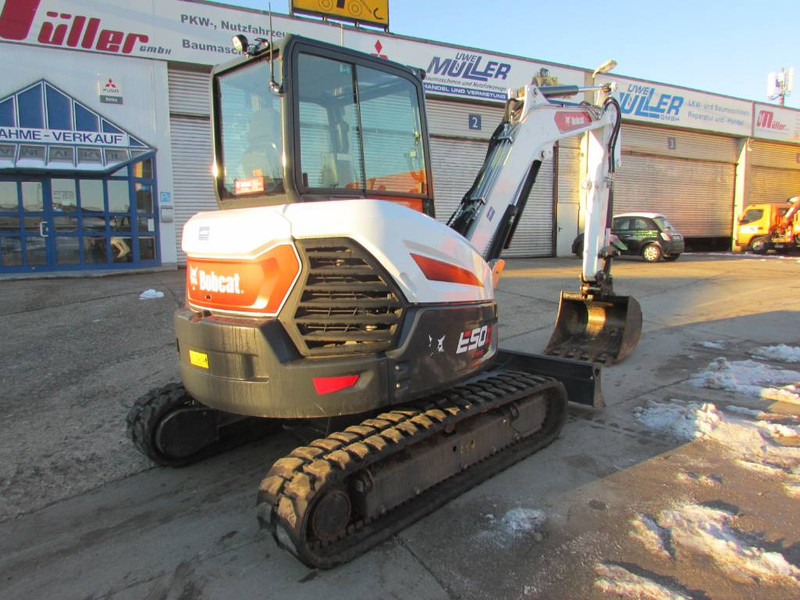 Bobcat E 50 44.000 EUR - Minigraafmachine: afbeelding 2 Bobcat E 50 44.000 EUR - Minigraafmachine: afbeelding 2