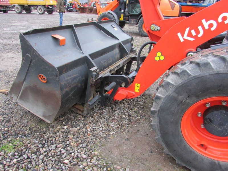 Kubota R 070 Radlader 35.800 EUR - Wiellader: afbeelding 2 Kubota R 070 Radlader 35.800 EUR - Wiellader: afbeelding 2