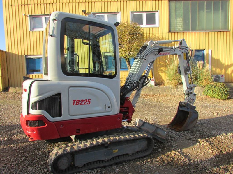 Takeuchi TB 225 V3 Minibagger 30.500 EUR - Minigraafmachine: afbeelding 4 Takeuchi TB 225 V3 Minibagger 30.500 EUR - Minigraafmachine: afbeelding 4