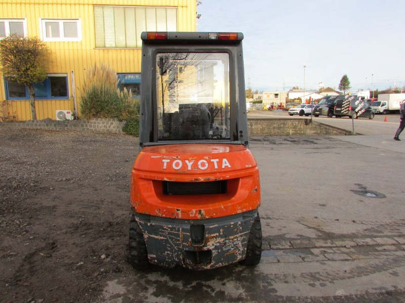 Toyota 62-7 FDF 30 Diesel Gabelstapler 10.500 EUR - Diesel heftruck: afbeelding 4 Toyota 62-7 FDF 30 Diesel Gabelstapler 10.500 EUR - Diesel heftruck: afbeelding 4