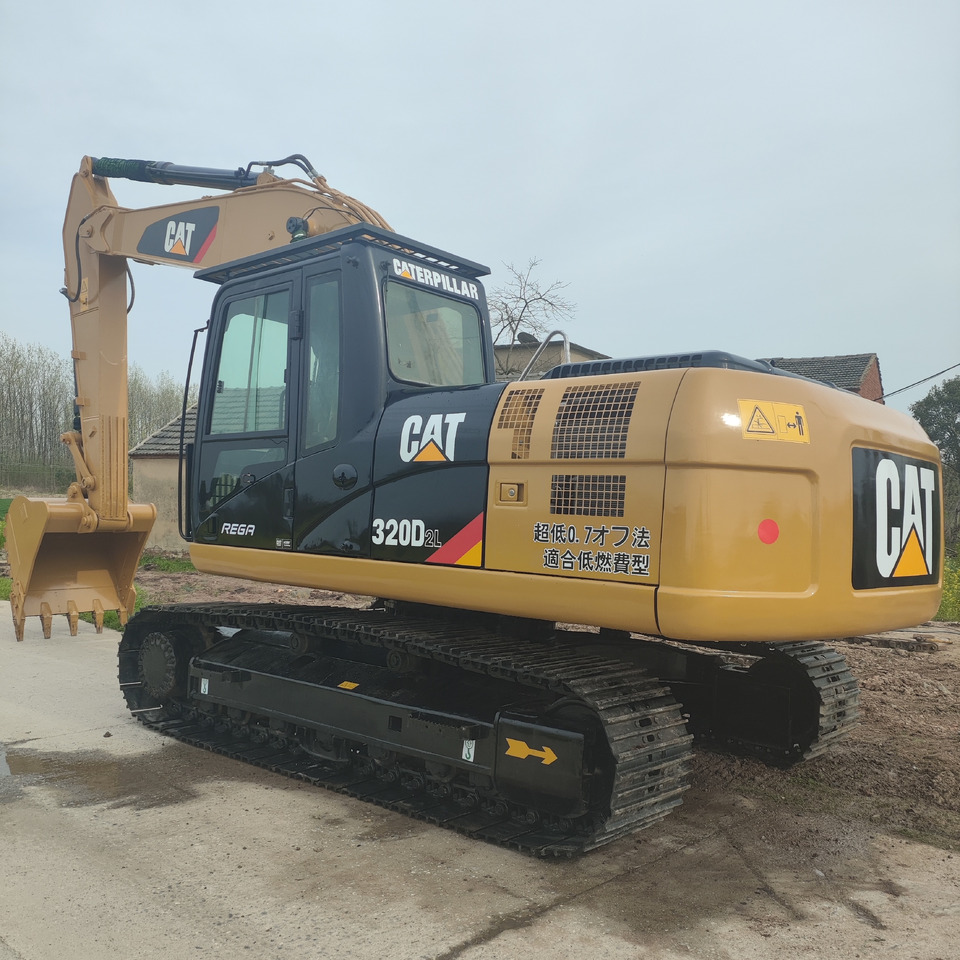 CATERPILLAR 320D2 - Rupsgraafmachine: afbeelding 1 CATERPILLAR 320D2 - Rupsgraafmachine: afbeelding 1