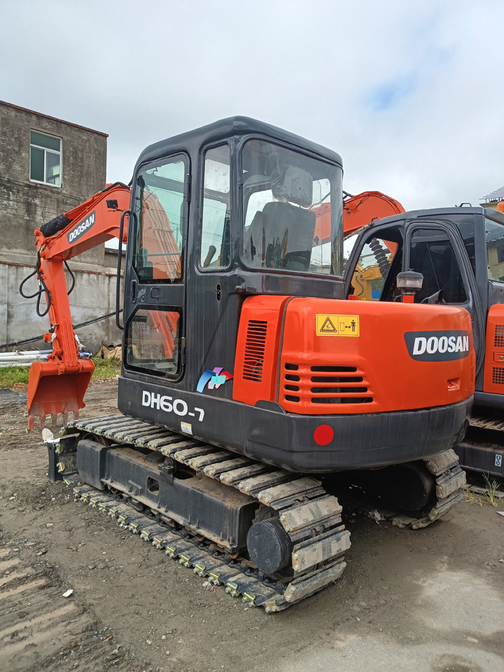 DOOSAN DH60-7 - Minigraafmachine: afbeelding 4 DOOSAN DH60-7 - Minigraafmachine: afbeelding 4
