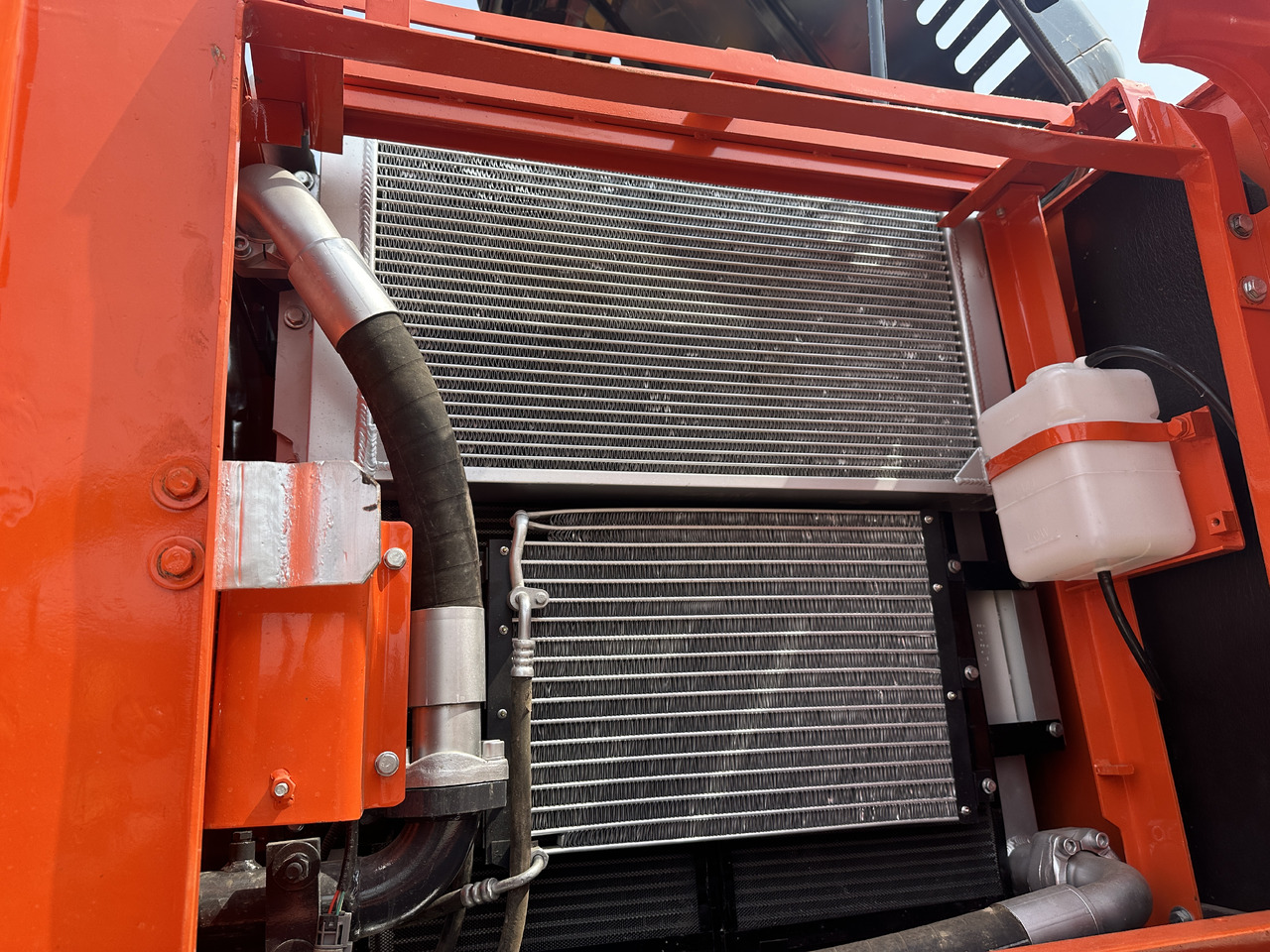 DOOSAN DX225LC-9C - Rupsgraafmachine: afbeelding 3 DOOSAN DX225LC-9C - Rupsgraafmachine: afbeelding 3