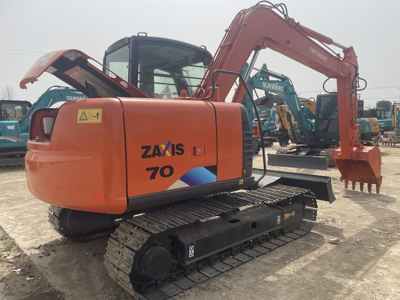 Hitachi ZX 70 - Rupsgraafmachine: afbeelding 1 Hitachi ZX 70 - Rupsgraafmachine: afbeelding 1