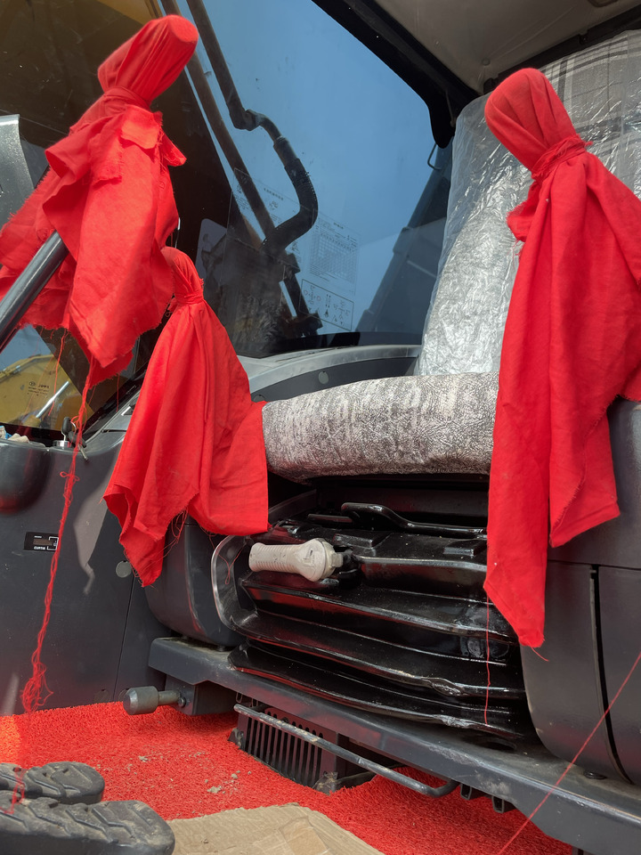 Hyundai R220LC-9S - Rupsgraafmachine: afbeelding 4 Hyundai R220LC-9S - Rupsgraafmachine: afbeelding 4