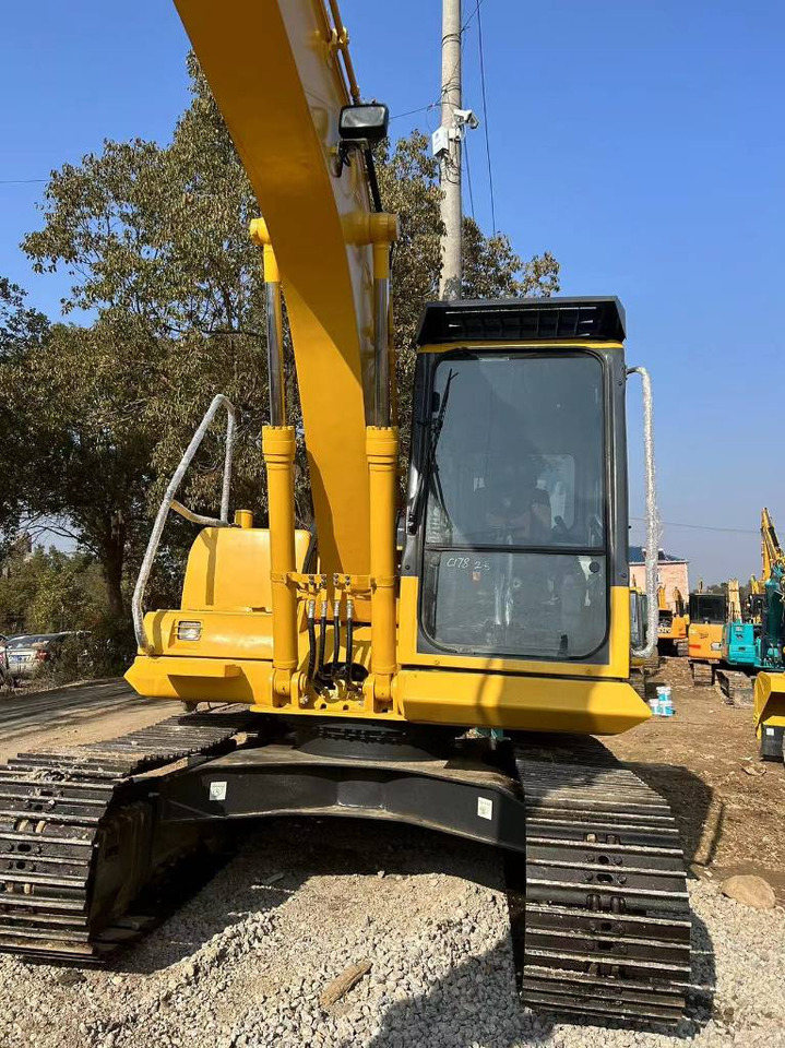 KOMATSU PC 130-8 - Rupsgraafmachine: afbeelding 4 KOMATSU PC 130-8 - Rupsgraafmachine: afbeelding 4