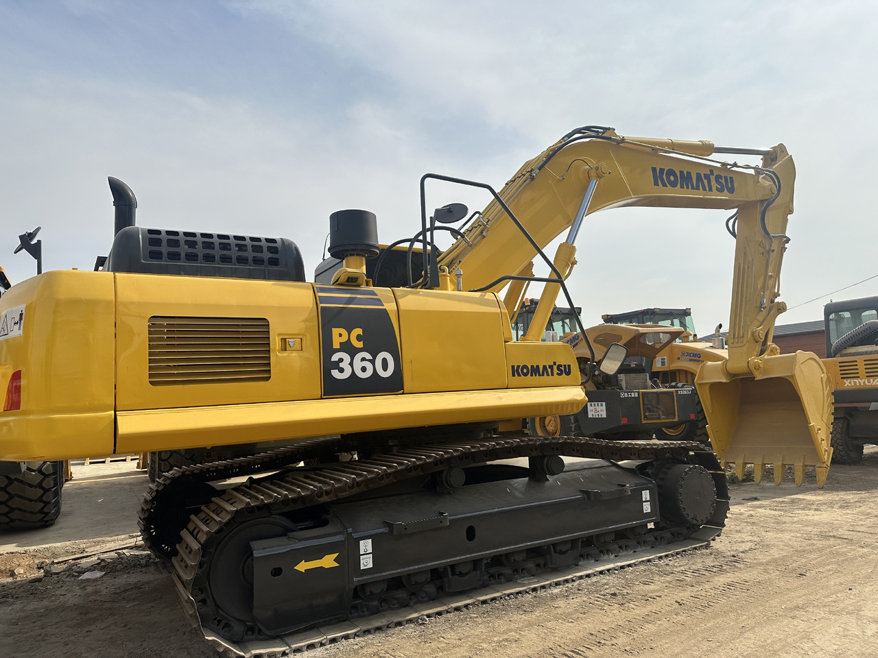 KOMATSU PC360 - Rupsgraafmachine: afbeelding 2 KOMATSU PC360 - Rupsgraafmachine: afbeelding 2
