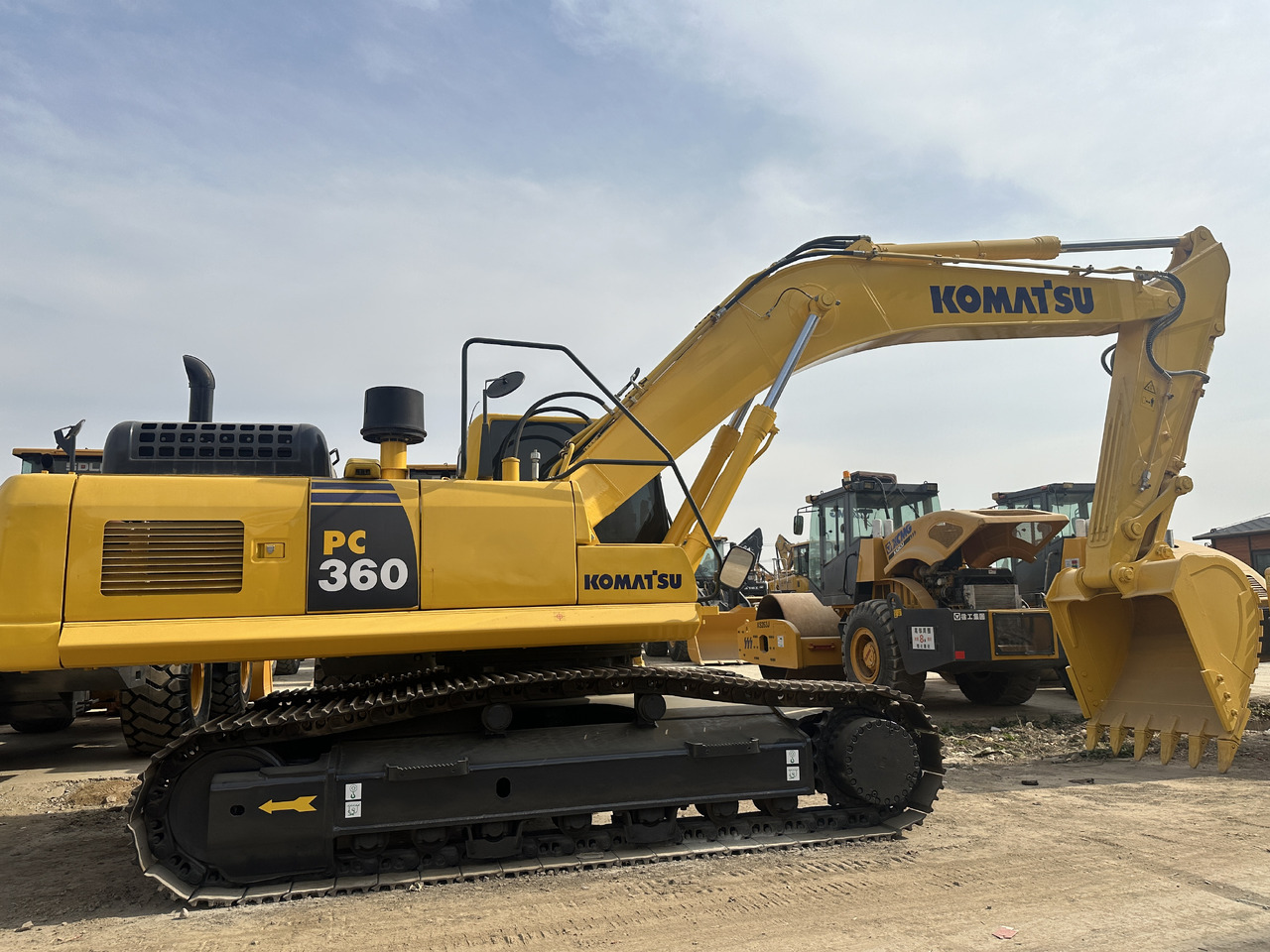 KOMATSU PC360 - Rupsgraafmachine: afbeelding 1 KOMATSU PC360 - Rupsgraafmachine: afbeelding 1
