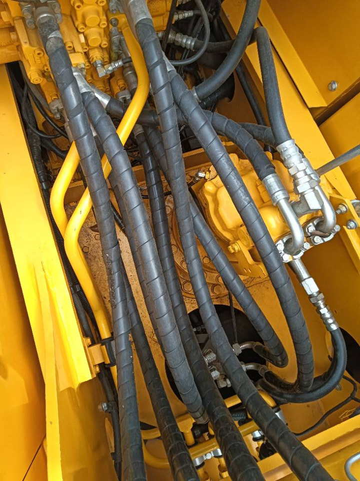 Komatsu PC 200-8 - Rupsgraafmachine: afbeelding 5 Komatsu PC 200-8 - Rupsgraafmachine: afbeelding 5