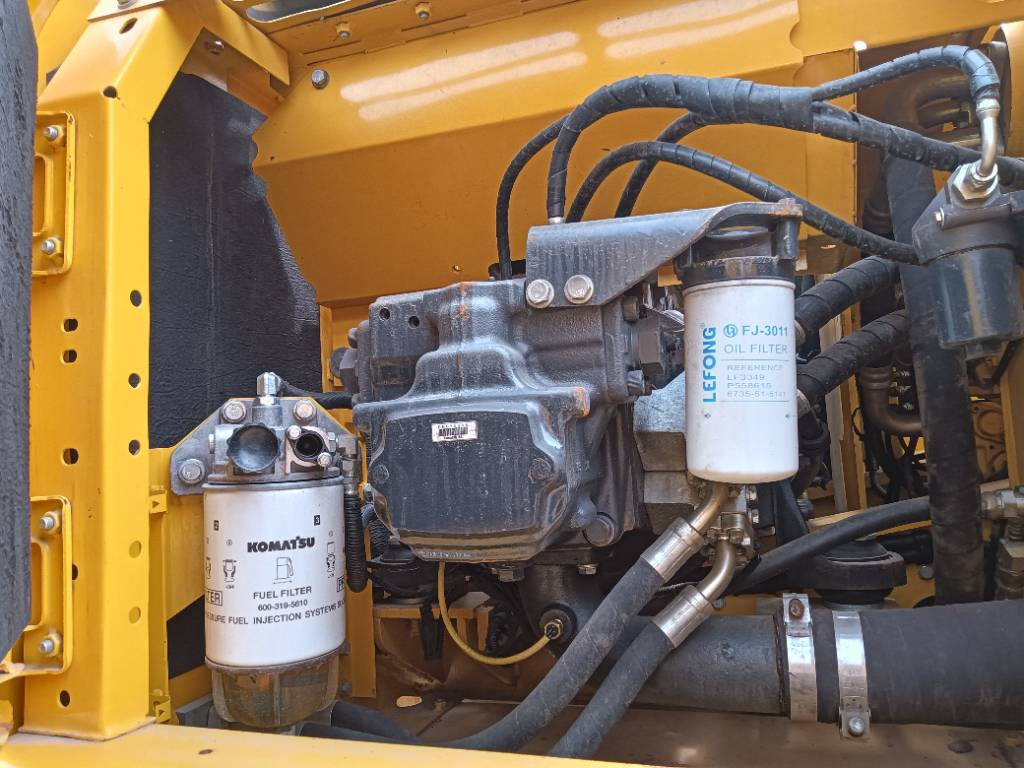 Komatsu PC 200-8 - Rupsgraafmachine: afbeelding 2 Komatsu PC 200-8 - Rupsgraafmachine: afbeelding 2