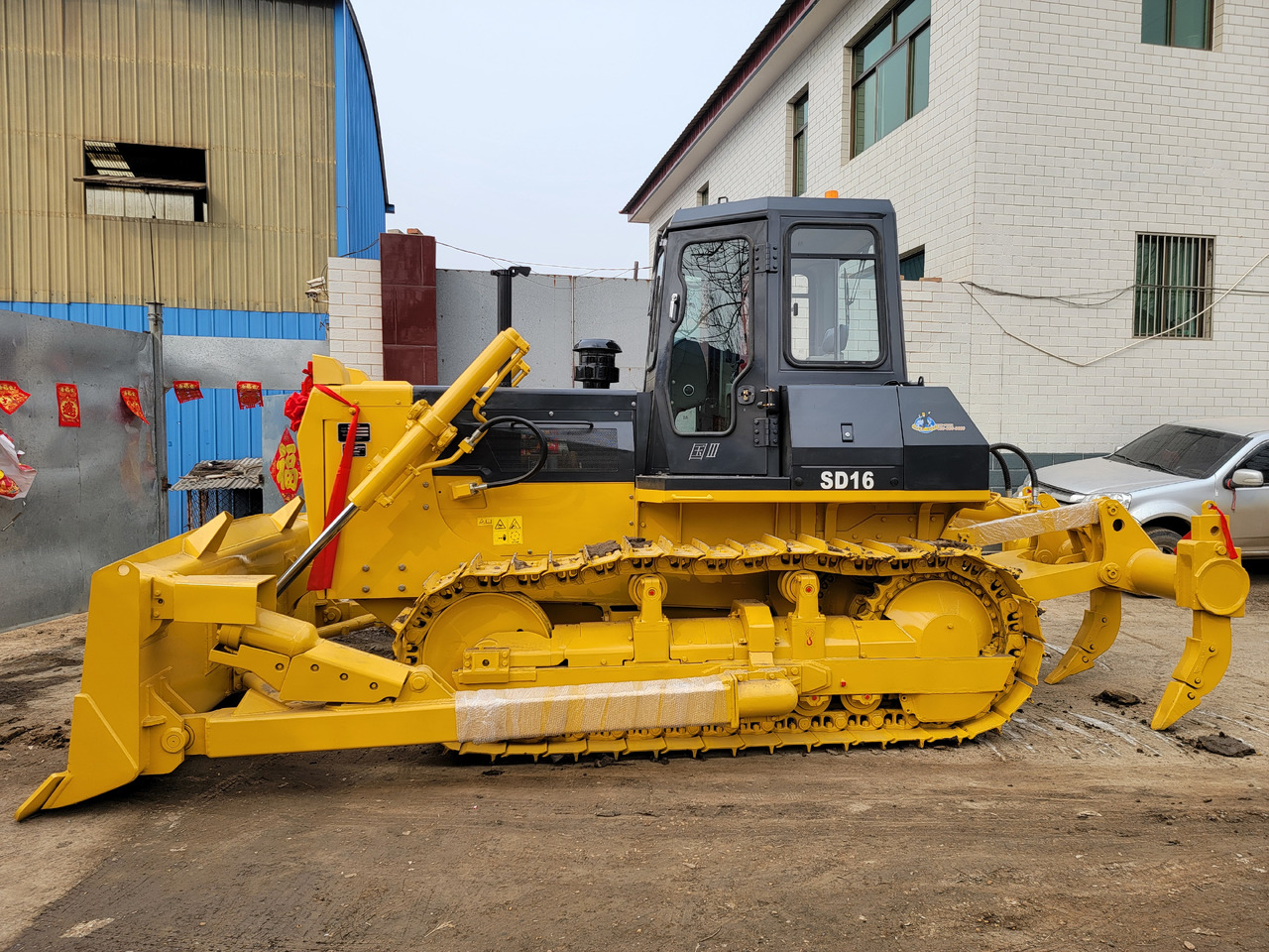 SHANTUI SD16 - Bulldozer: afbeelding 2 SHANTUI SD16 - Bulldozer: afbeelding 2