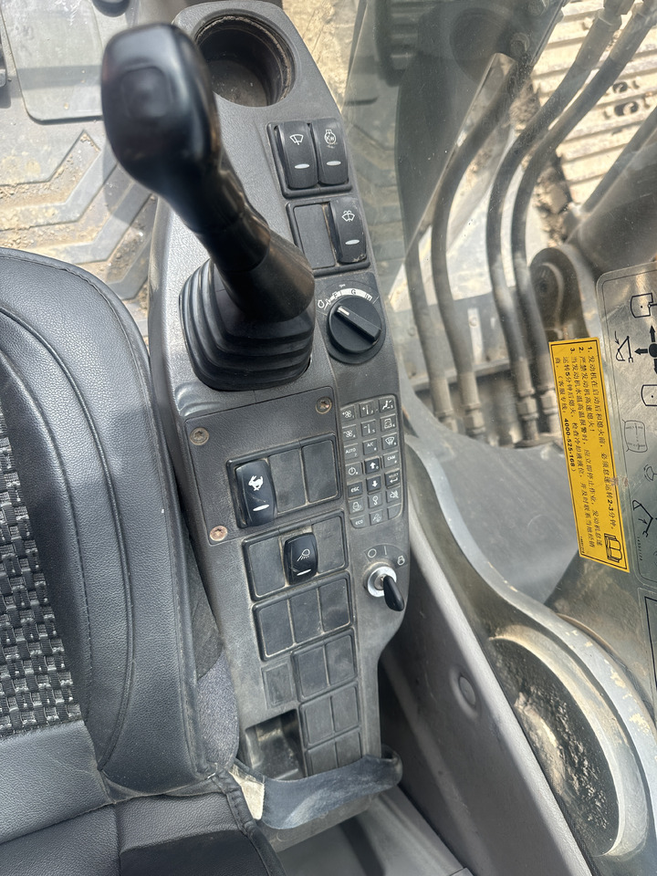 Rupsgraafmachine VOLVO EC220D: afbeelding 9