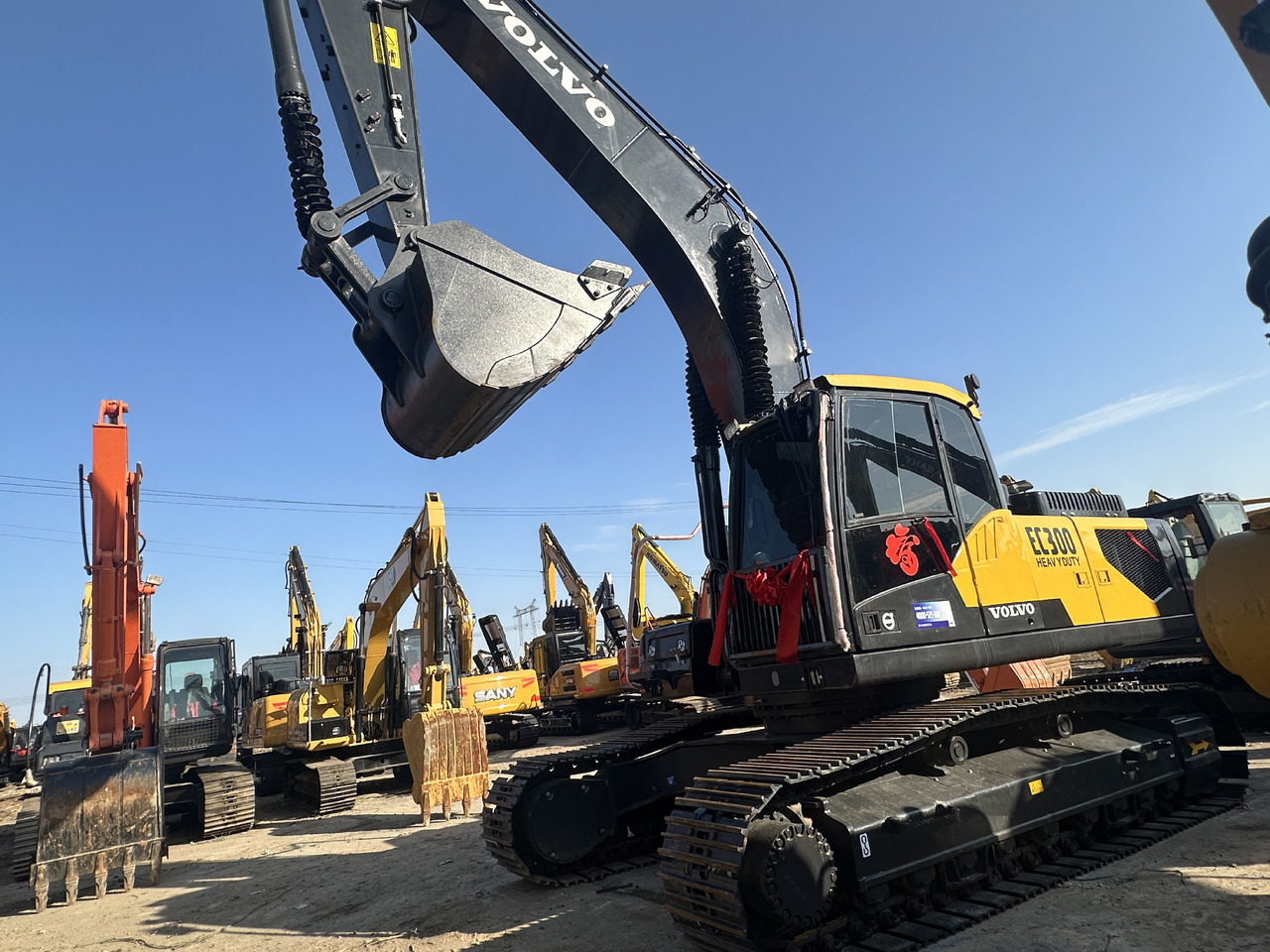 Volvo EC300DL - Rupsgraafmachine: afbeelding 5 Volvo EC300DL - Rupsgraafmachine: afbeelding 5