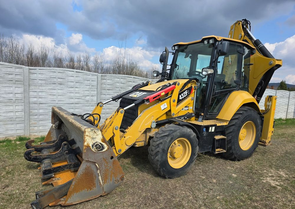 Caterpillar - Graaflaadmachine: afbeelding 1 Caterpillar - Graaflaadmachine: afbeelding 1