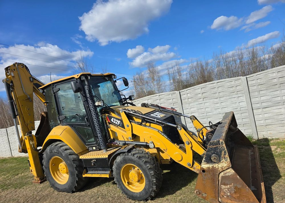 Caterpillar - Graaflaadmachine: afbeelding 2 Caterpillar - Graaflaadmachine: afbeelding 2