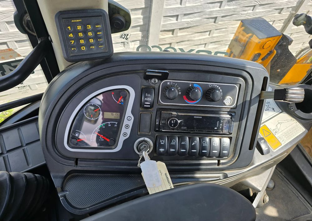 JCB - Graaflaadmachine: afbeelding 4 JCB - Graaflaadmachine: afbeelding 4