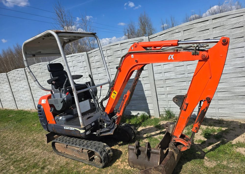 Kubota - Minigraafmachine: afbeelding 1 Kubota - Minigraafmachine: afbeelding 1