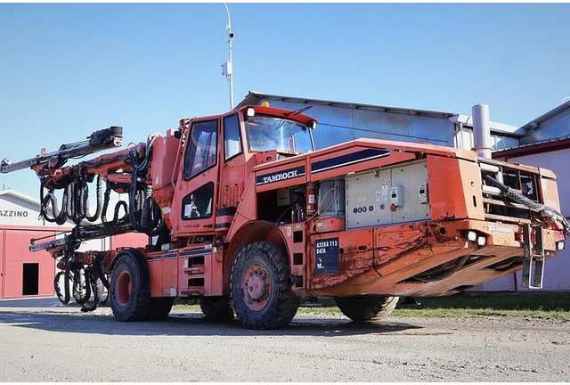 Tamrock AXERA T12 DATA-3.15 - Boormachine: afbeelding 1 Tamrock AXERA T12 DATA-3.15 - Boormachine: afbeelding 1