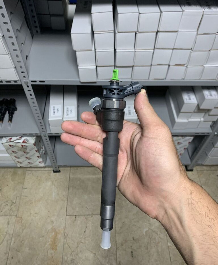 Bosch 2010-2020 0445110569  for Bosch 2010-2020 car - Injector voor Personenwagen: afbeelding 1 Bosch 2010-2020 0445110569  for Bosch 2010-2020 car - Injector voor Personenwagen: afbeelding 1