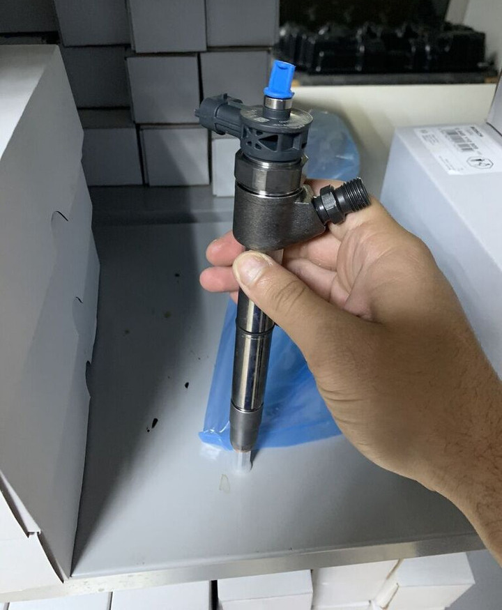 Bosch 2010-2020 55491093 for Opel 2010-2020 car - Injector voor Personenwagen: afbeelding 2 Bosch 2010-2020 55491093 for Opel 2010-2020 car - Injector voor Personenwagen: afbeelding 2