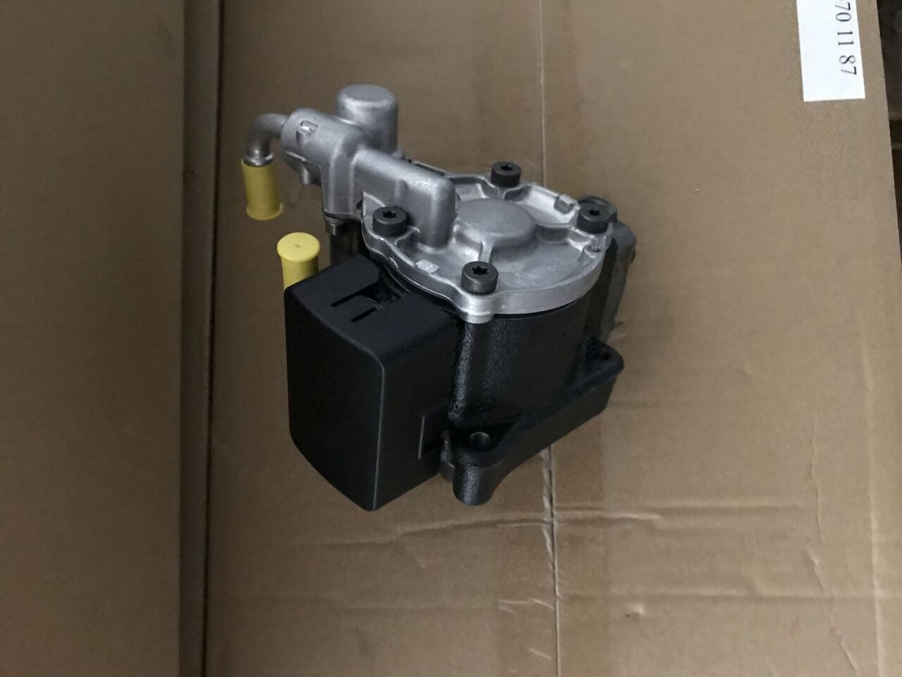 Continental 2010-2018  for Volkswagen FOR CAR automobile - Brandstofpomp voor Personenwagen: afbeelding 2 Continental 2010-2018  for Volkswagen FOR CAR automobile - Brandstofpomp voor Personenwagen: afbeelding 2