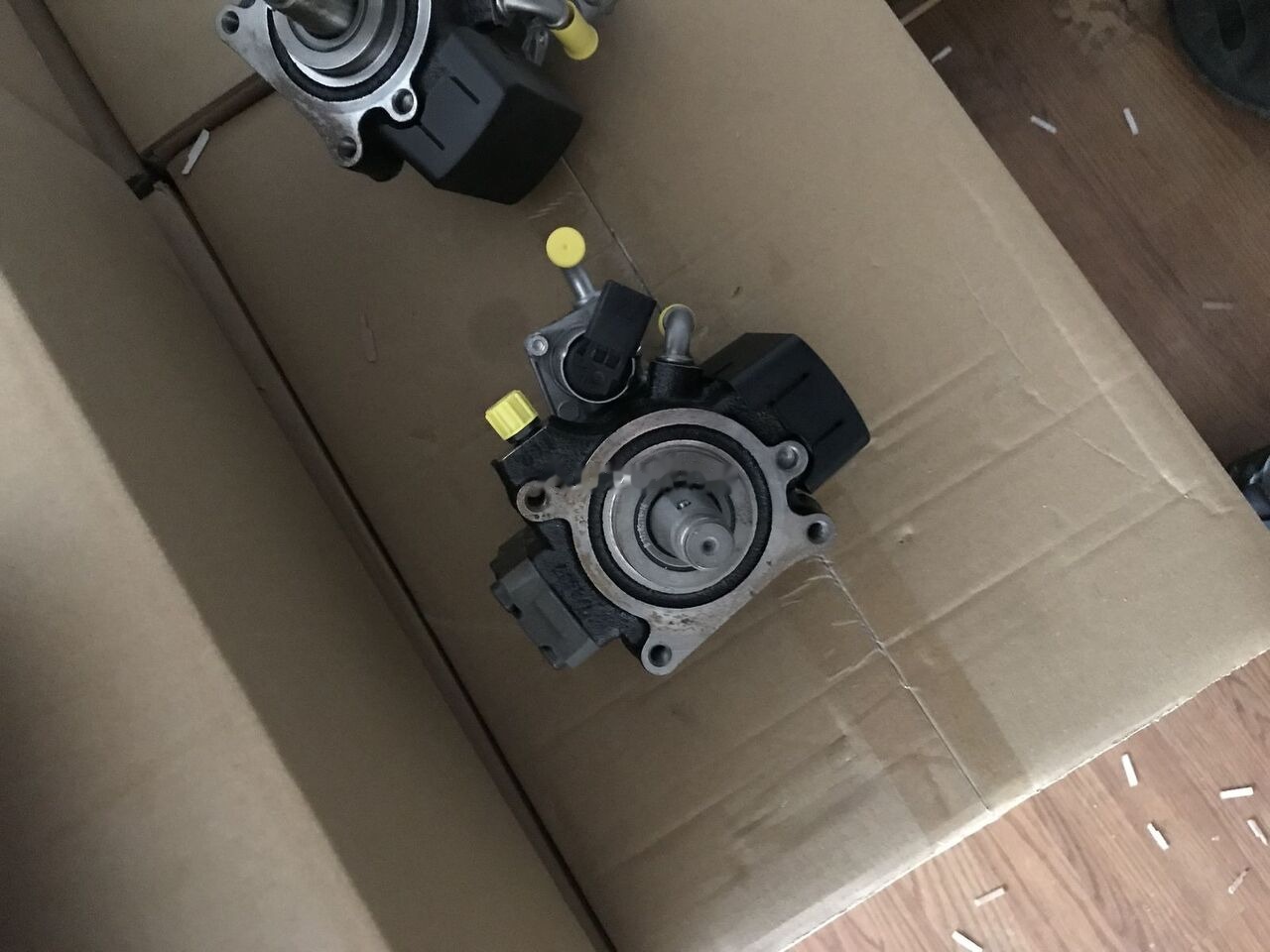 Continental 2010-2018  for Volkswagen FOR CAR automobile - Brandstofpomp voor Personenwagen: afbeelding 1 Continental 2010-2018  for Volkswagen FOR CAR automobile - Brandstofpomp voor Personenwagen: afbeelding 1