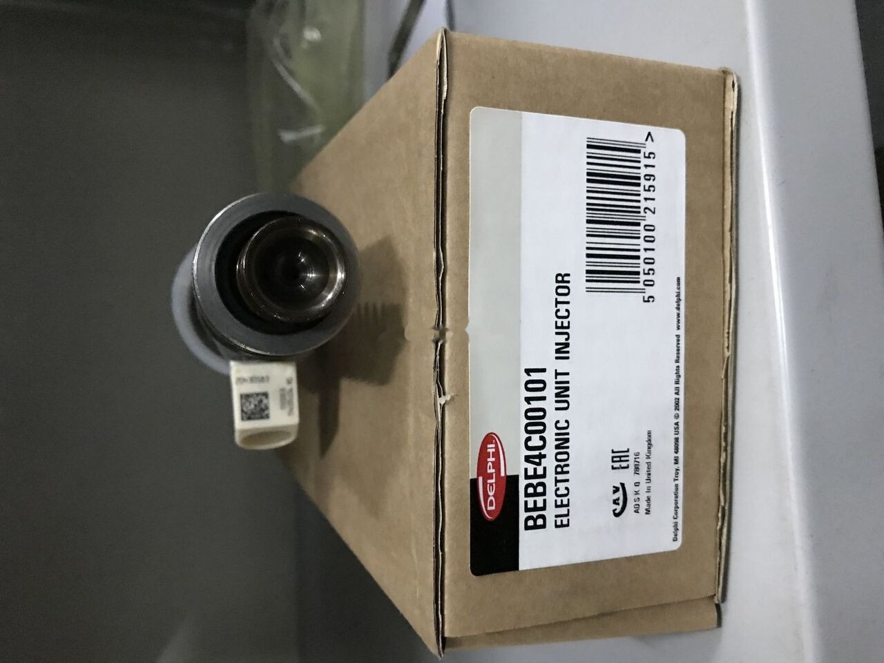Delphi 2018 20430583 Volvo VOLVO FH SERİES truck - Injector voor Vrachtwagen: afbeelding 1 Delphi 2018 20430583 Volvo VOLVO FH SERİES truck - Injector voor Vrachtwagen: afbeelding 1