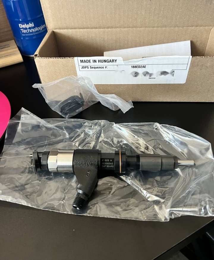 John Deere 2024 095000-6310 John Deere 2008-2024 - Injector voor Vrachtwagen: afbeelding 2 John Deere 2024 095000-6310 John Deere 2008-2024 - Injector voor Vrachtwagen: afbeelding 2