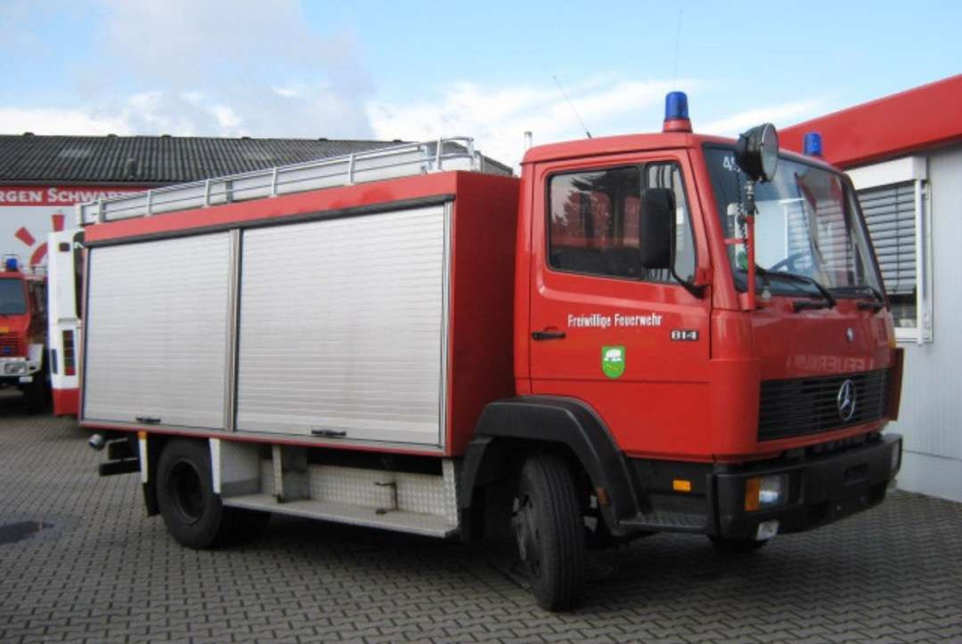 1989 Mercedes-Benz 814 / Redningsbil - Brandweerwagen: afbeelding 1 1989 Mercedes-Benz 814 / Redningsbil - Brandweerwagen: afbeelding 1