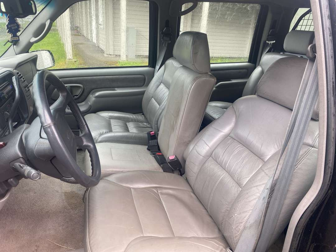 Personenwagen 1997 Chevrolet Suburban 5,7l Vortec   EU-GODKJENT: afbeelding 15