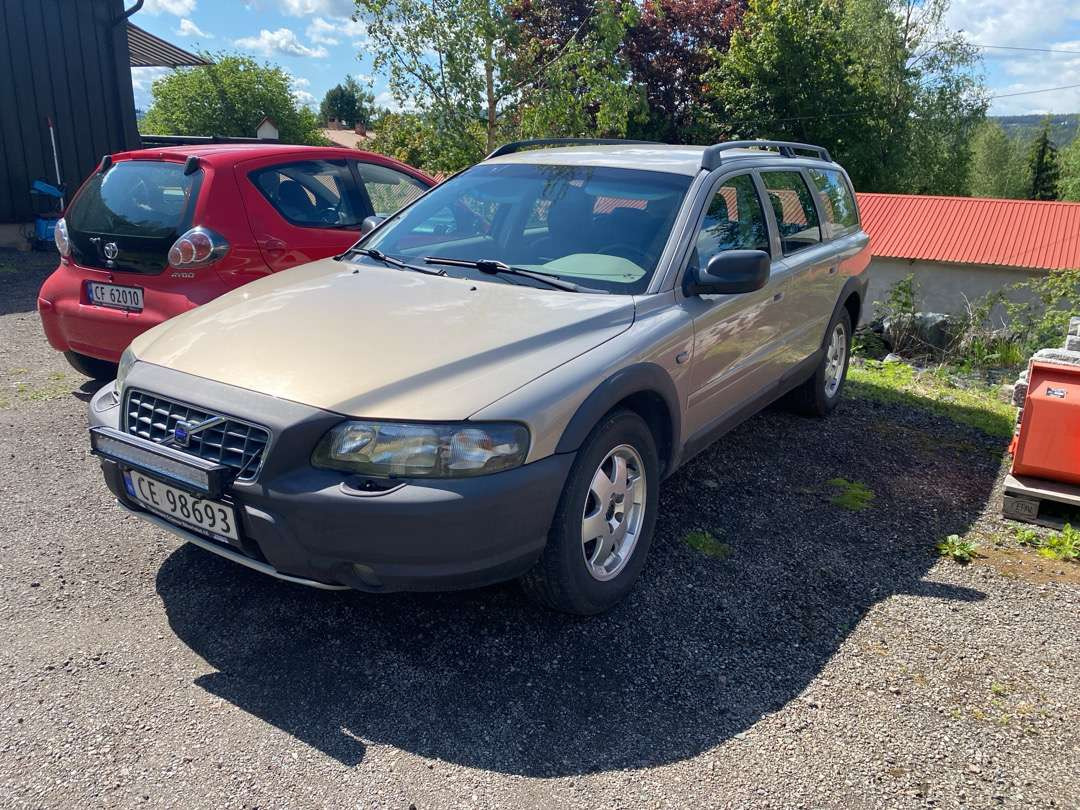 2001 Volvo XC70 EU-GODKJENT (rep.-objekt) - Personenwagen: afbeelding 1 2001 Volvo XC70 EU-GODKJENT (rep.-objekt) - Personenwagen: afbeelding 1