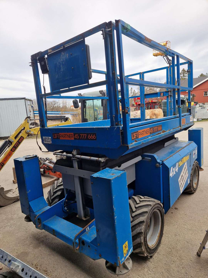 2007 Sakselift Genie 3268 - Hoogwerker: afbeelding 1 2007 Sakselift Genie 3268 - Hoogwerker: afbeelding 1