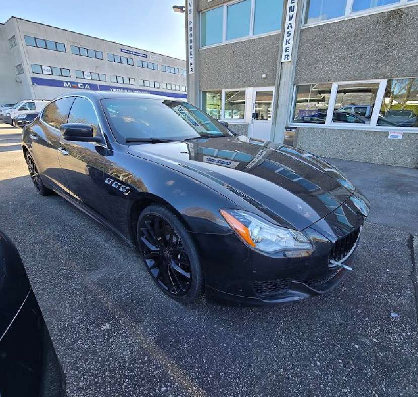 2014 Maserati Quattroporte S Q4 3.0L twin-turbo V6 // 411 hk // AWD // Automat - Sedan: afbeelding 2 2014 Maserati Quattroporte S Q4 3.0L twin-turbo V6 // 411 hk // AWD // Automat - Sedan: afbeelding 2